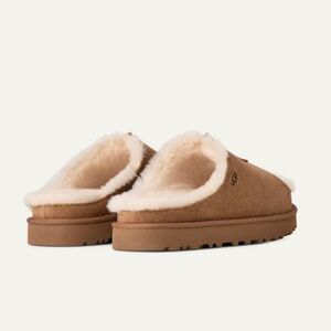 UGG slides